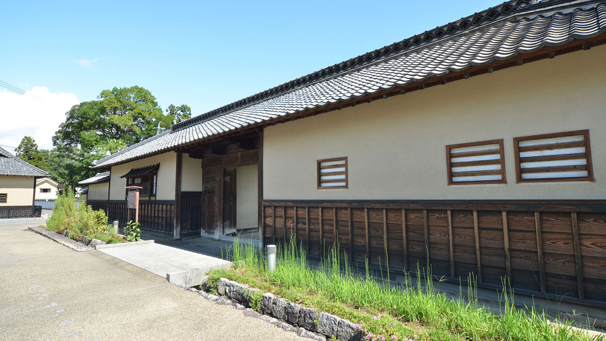 Former Shirai Family Residence Front Gate