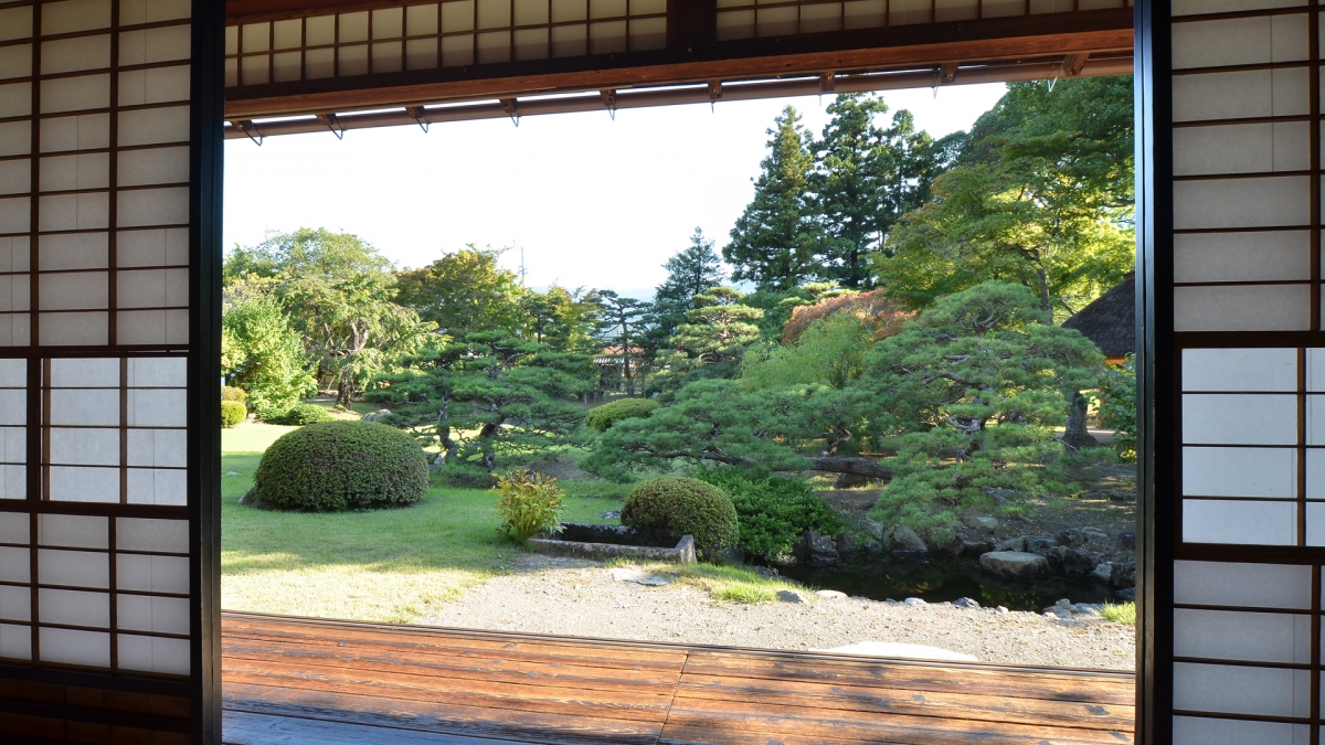 ฉากหลังและสวนญี่ปุ่น